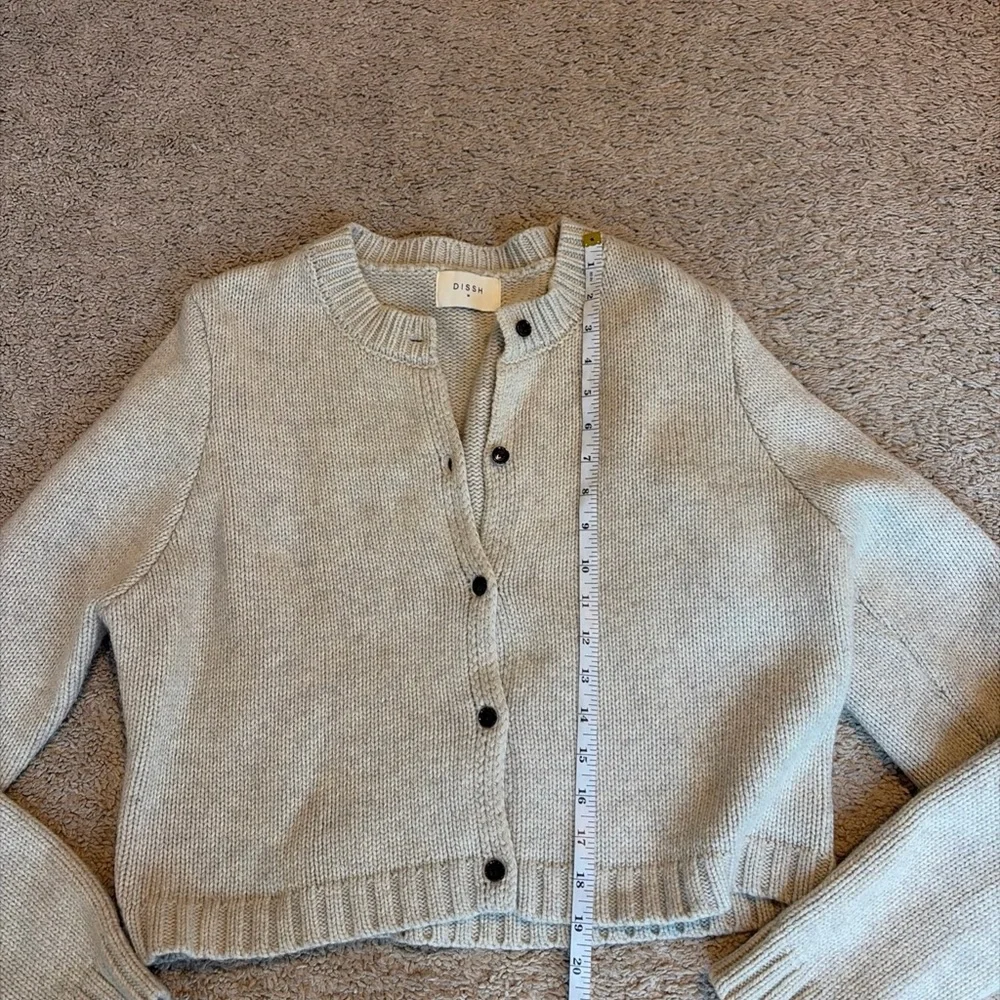 Dissh Foster Chalk Beige Wool Blend Cardigan Sweater Button Down Size Medium - Picture 3 of 7
